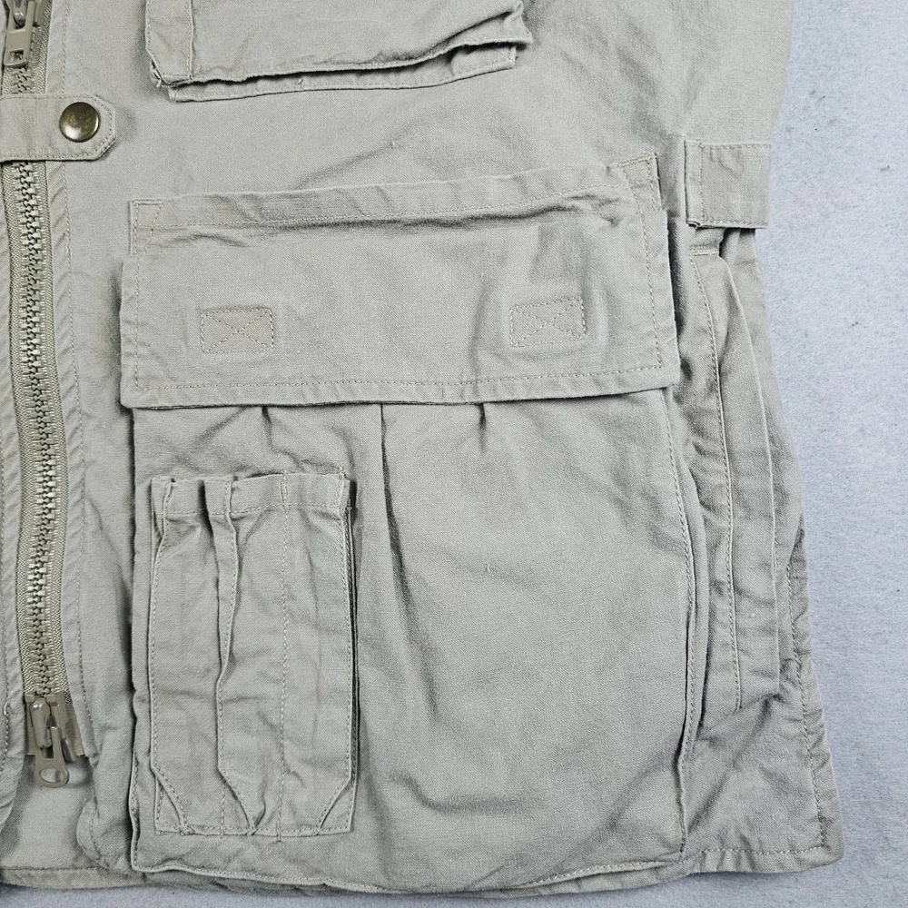 Vintage Banana Republic Safari Travel Vest Mens Medium Beige Tan Hiking Fishing
